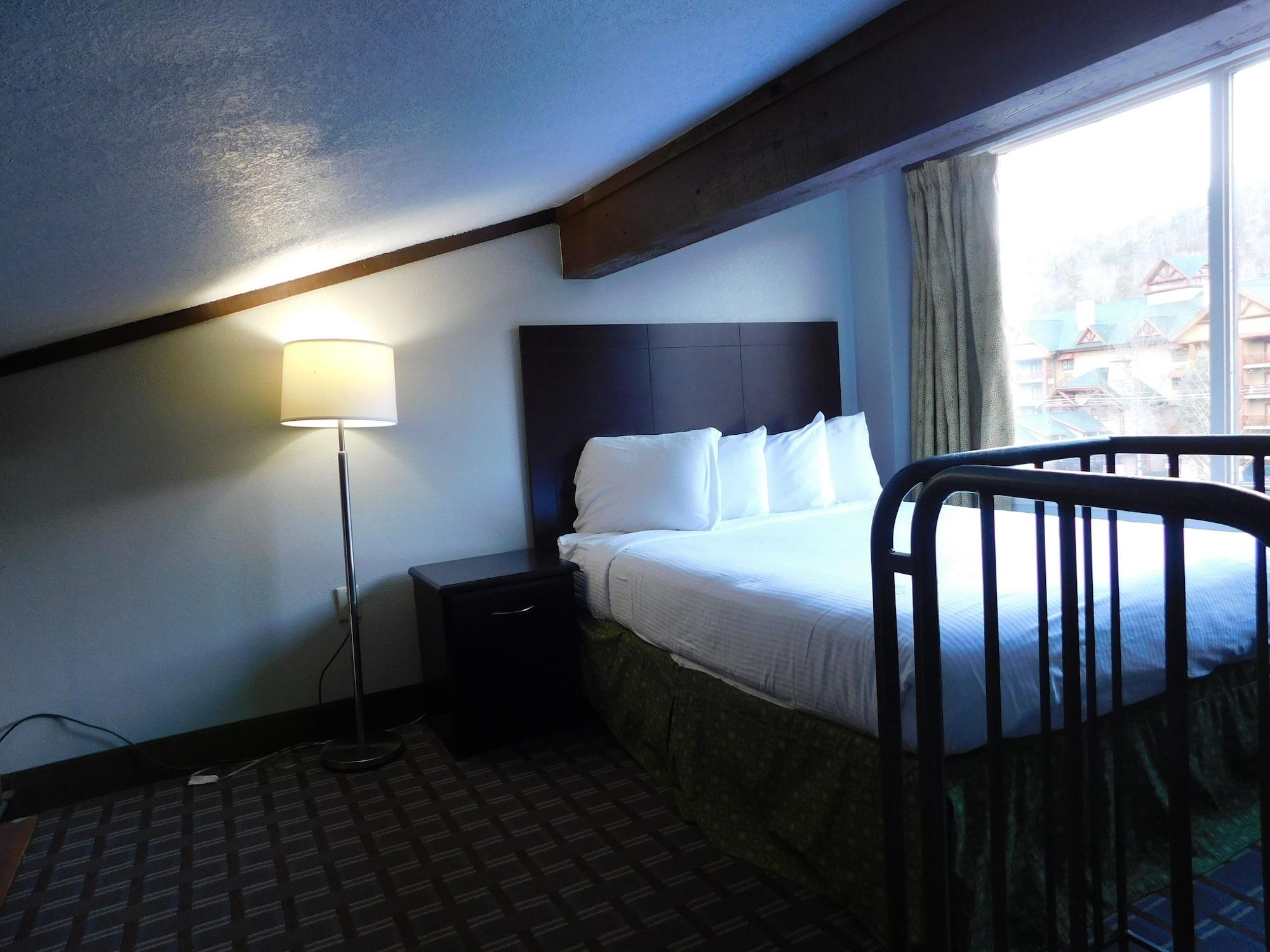 Days Inn & Suites By Wyndham Downtown Gatlinburg Parkway Eksteriør bilde
