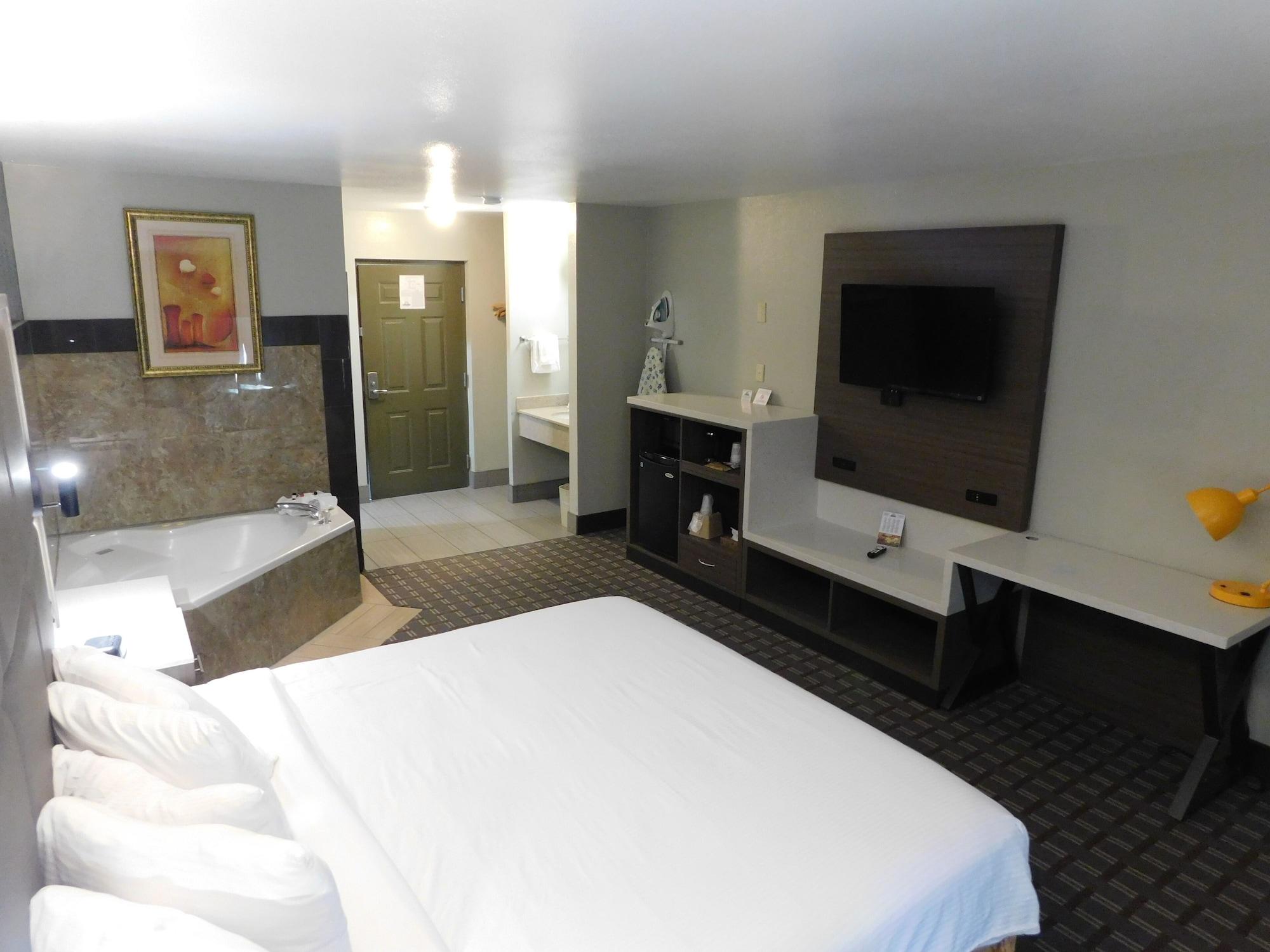 Days Inn & Suites By Wyndham Downtown Gatlinburg Parkway Eksteriør bilde