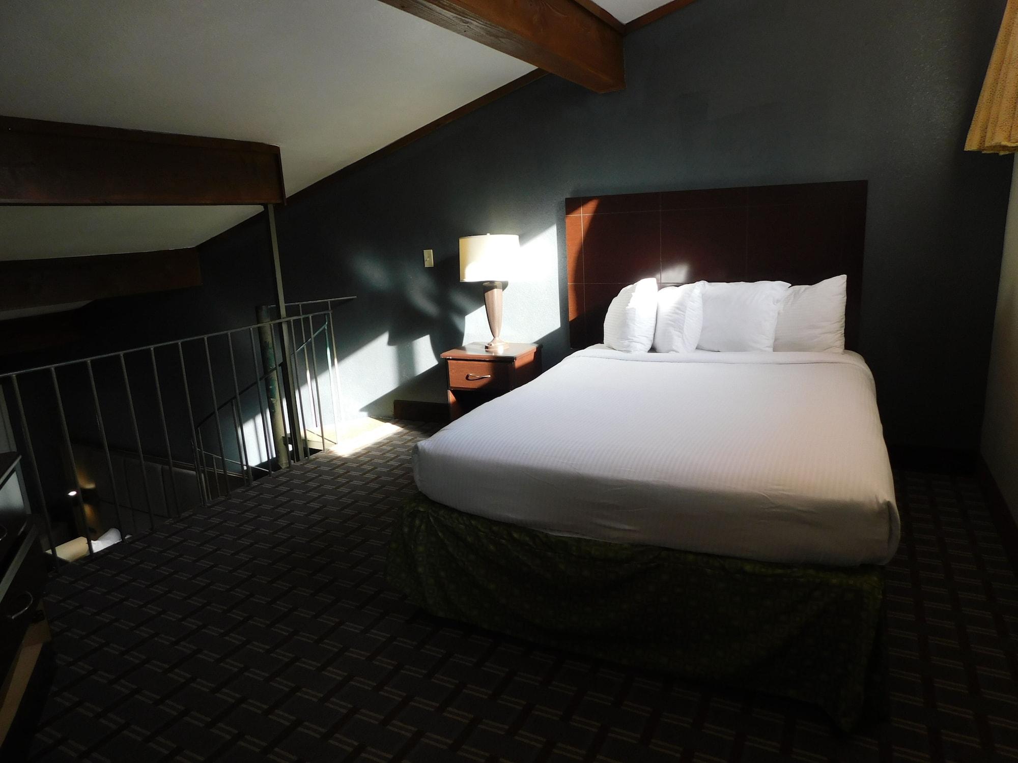 Days Inn & Suites By Wyndham Downtown Gatlinburg Parkway Eksteriør bilde